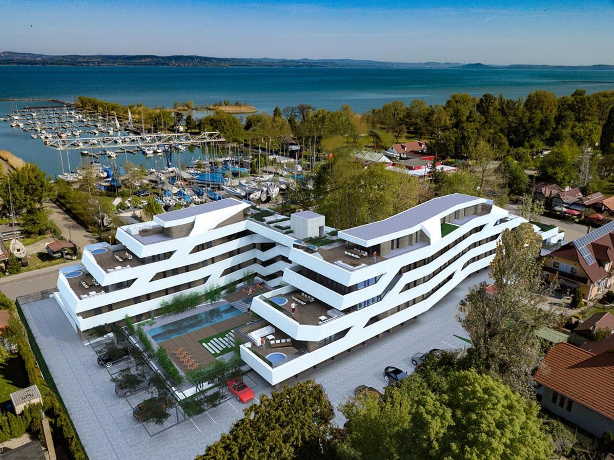 Marina Apartman Hotel Balatonszárszó Exterior foto